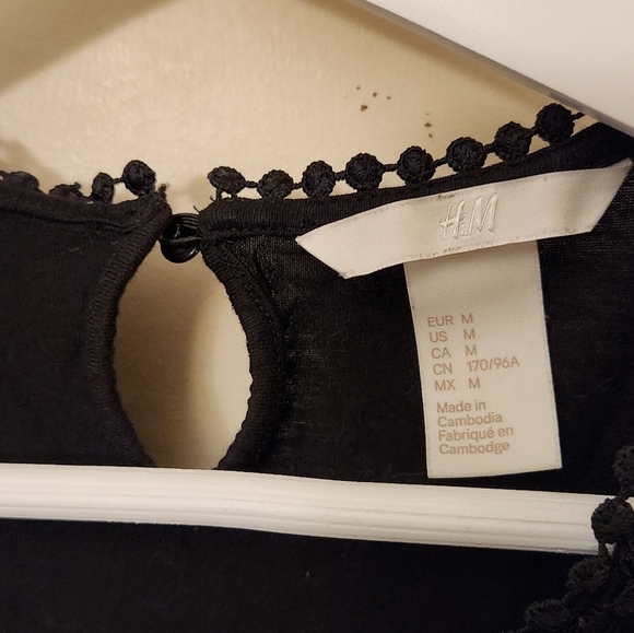 H&M black open lace sleeveless top by HM size M - Picture 2 of 4